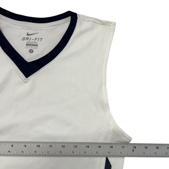 Nike Woman’s Team Small White And Black Sleeveless Tank Top Active Wear*flaw - Picture 4 of 7
